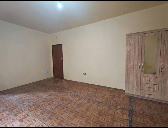 1 BEDROOM FREEHOLD TO LET IN CHELMSFORD HEIGHTS